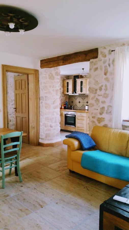 Quartier No.63 Apartman Ražanac Kültér fotó